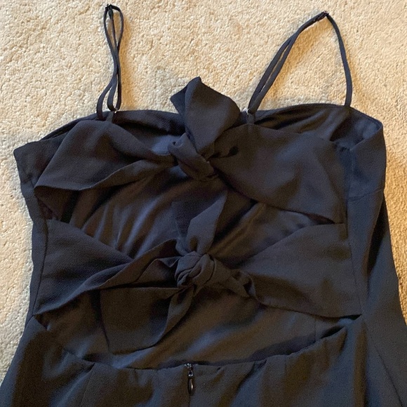 LUCY IN THE SKY DOUBLE TIE BACK RUFFLED HEM MINI DRESS - Picture 6 of 10